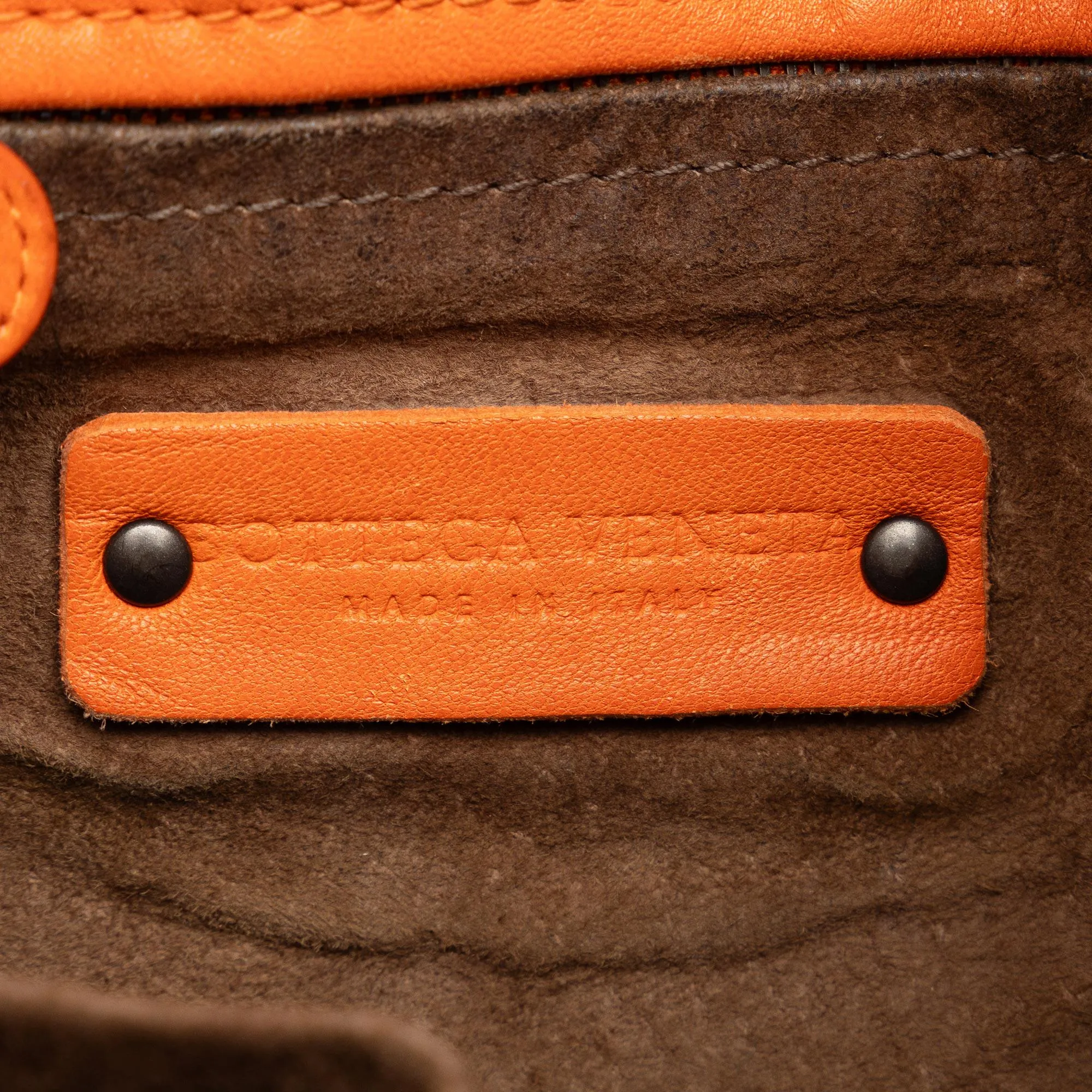 Bottega Veneta Intrecciato Bucket (SHG-OiuRn2)