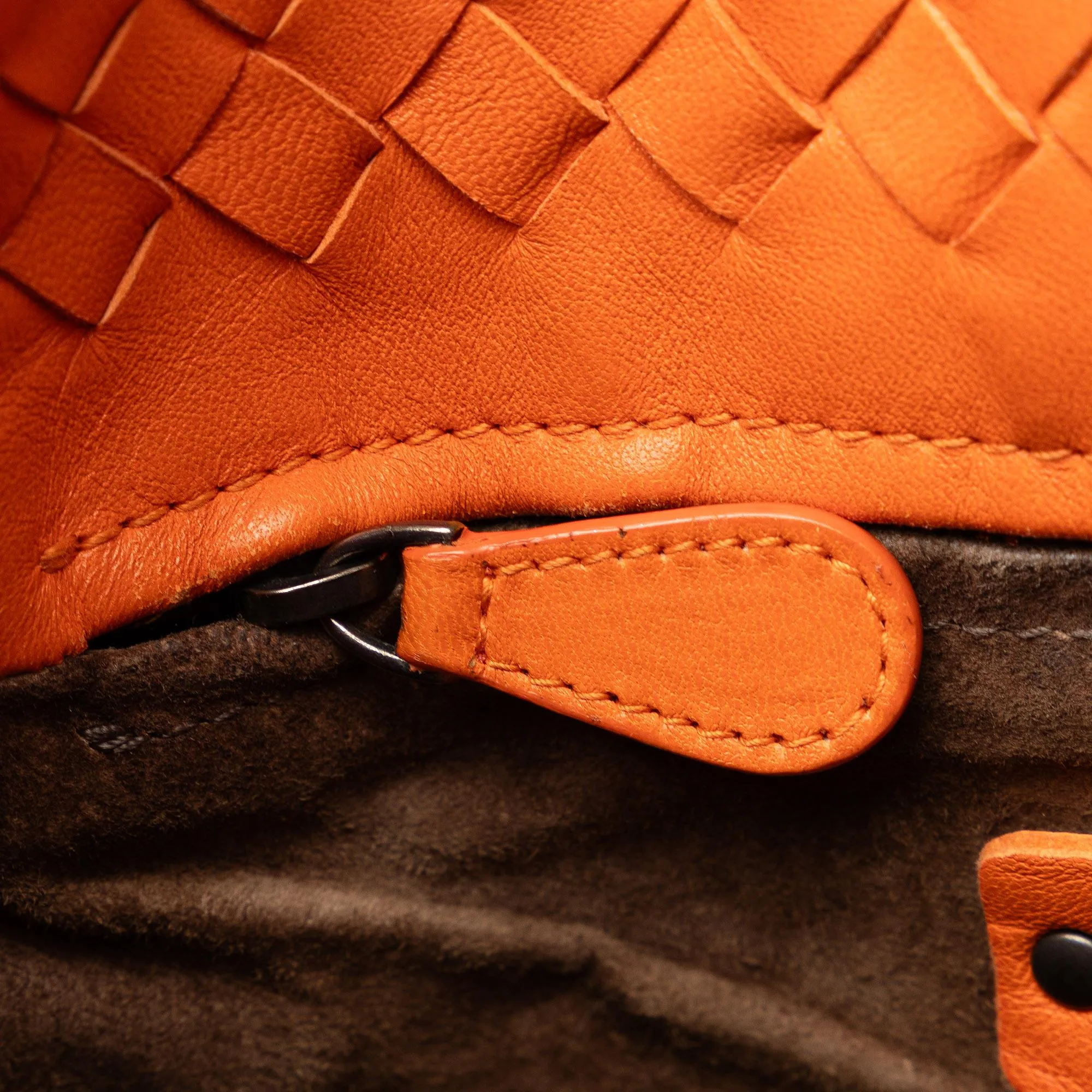 Bottega Veneta Intrecciato Bucket (SHG-OiuRn2)