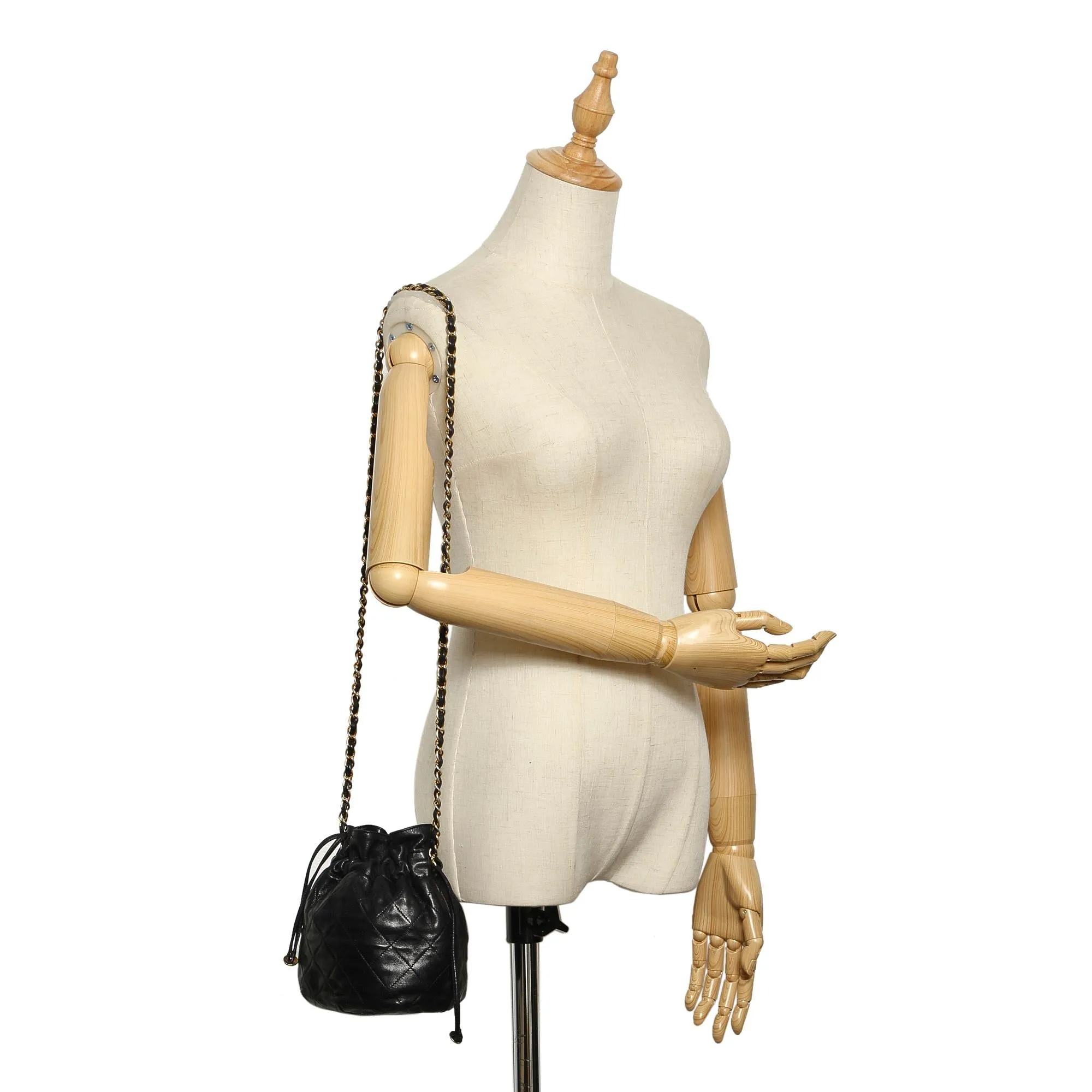 Chanel Mini Classic Lambskin Leather Bucket Bag (SHG-23935)