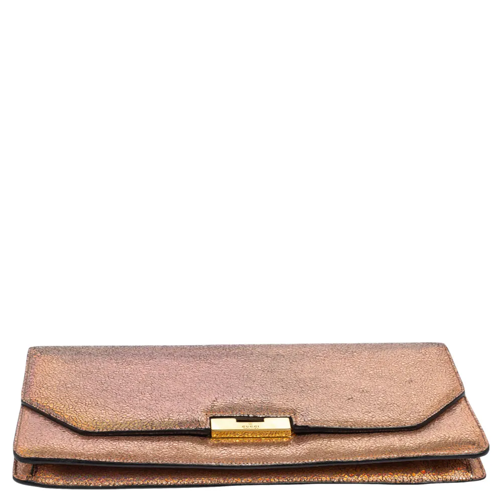Gucci Iridescent Pink Crackled Leather 58 Clutch