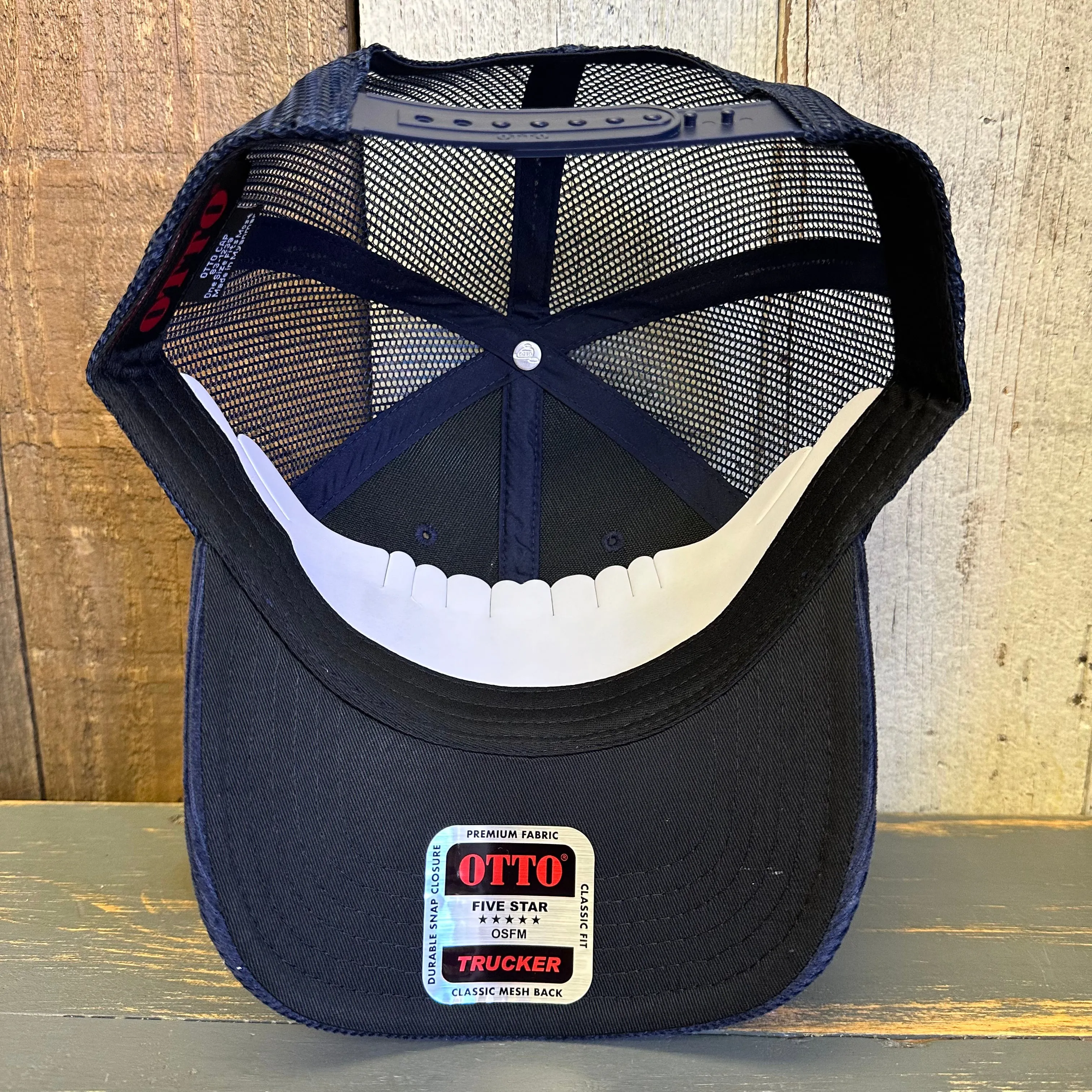 SOUTH BAY SURF (Navy Color Patch) 6 Panel Corduroy Trucker Hat - Navy